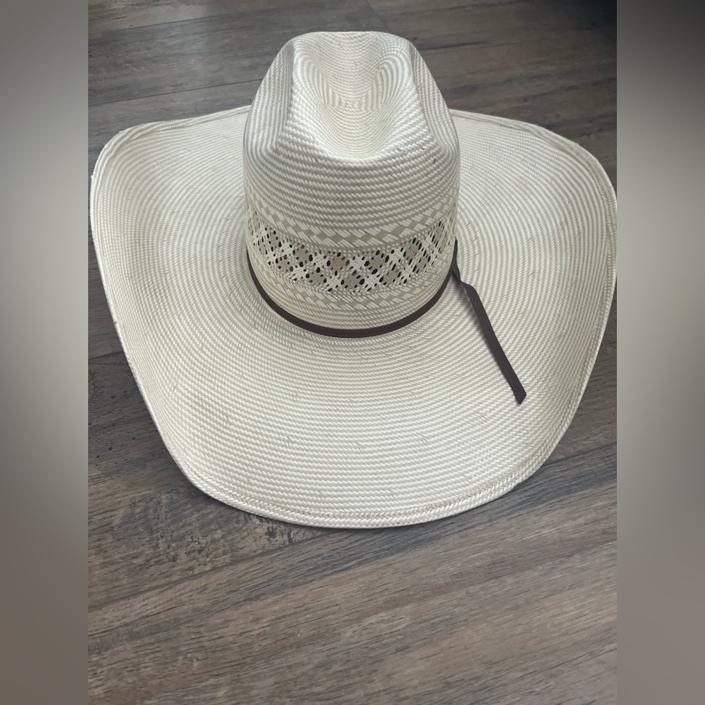 American hat 7 1/8